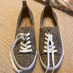 Lucky Brand Womens animal print sneakers Size 8